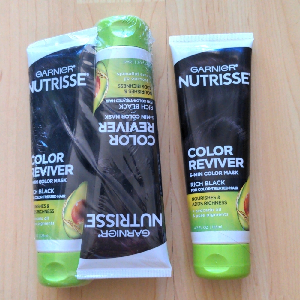 3 - Garnier Nutrisse Color Reviver - Rich Black - NWT